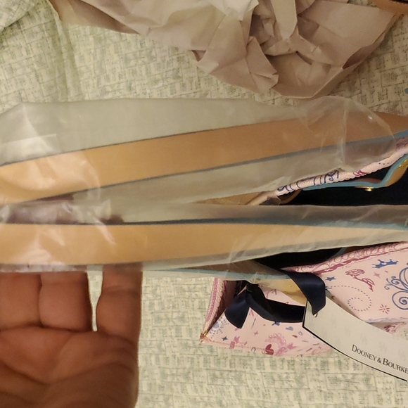 Disney Dooney & Bourke 2014 Princess Half Marathon Weekened‎ Bag - Picture 15 of 16